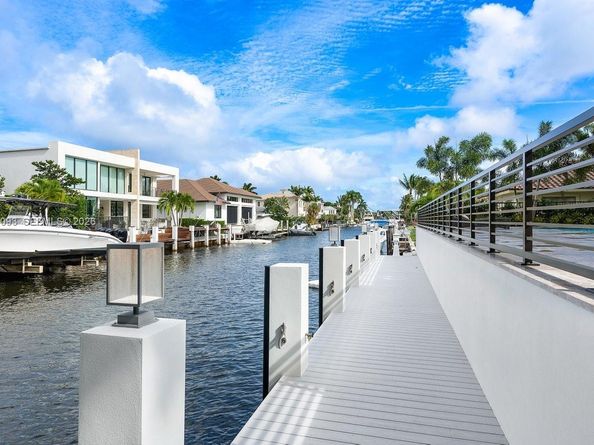 501 Kay Ter, Boca Raton FL 33432