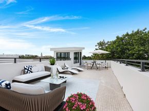 501 Kay Ter, Boca Raton FL 33432