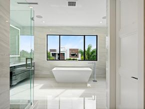 501 Kay Ter, Boca Raton FL 33432