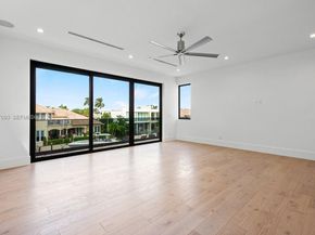 501 Kay Ter, Boca Raton FL 33432