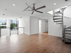 501 Kay Ter, Boca Raton FL 33432