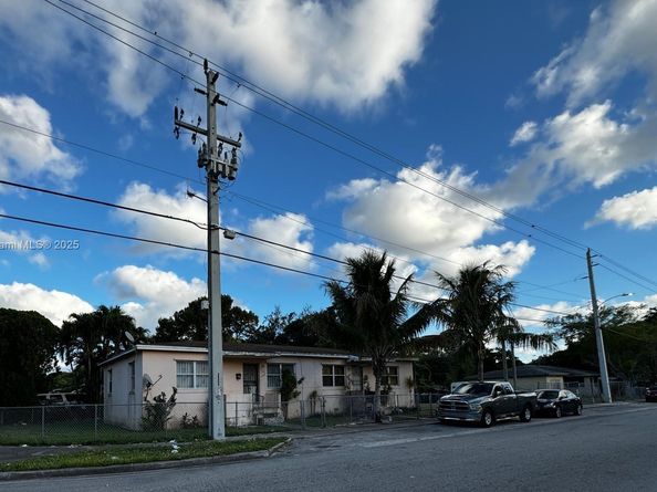 5241 NW 11th Ave, Miami FL 33127