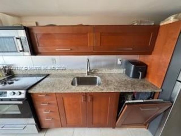 250 180th Dr 455, Sunny Isles Beach FL 33160