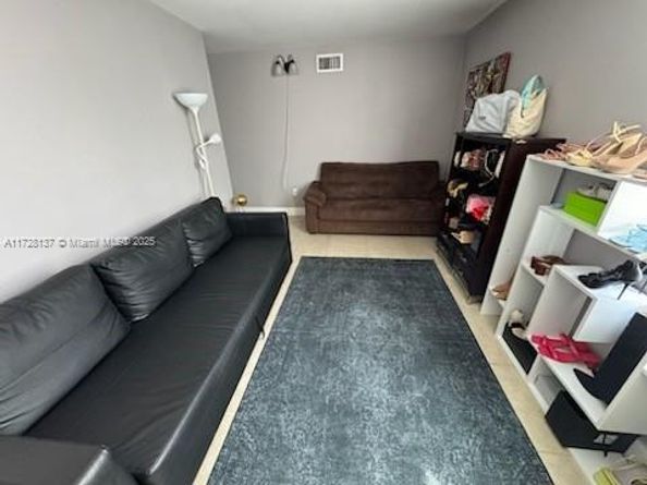 250 180th Dr 455, Sunny Isles Beach FL 33160
