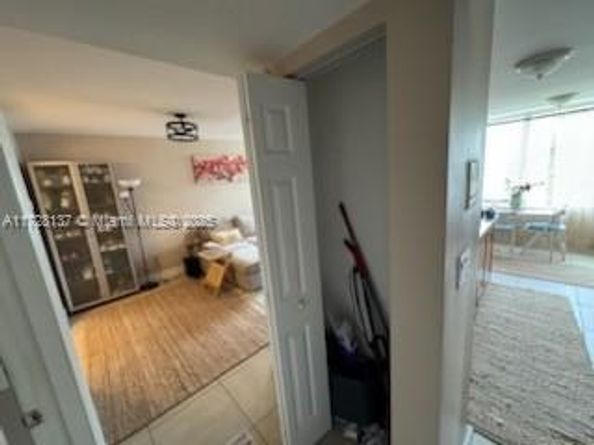 250 180th Dr 455, Sunny Isles Beach FL 33160