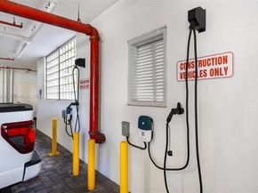 3030 NE 188th St 602, Aventura FL 33180