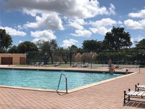 8400 SW 133rd Ave Rd 324, Miami FL 33183