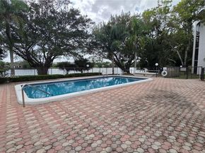 3360 Spanish Moss Ter 104, Lauderhill FL 33319