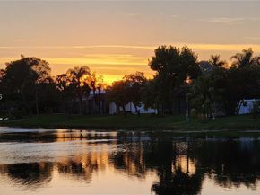 3360 Spanish Moss Ter 104, Lauderhill FL 33319