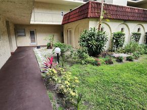 3360 Spanish Moss Ter 104, Lauderhill FL 33319