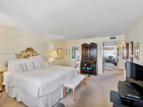 3 Grove Isle Dr C706, Miami FL 33133