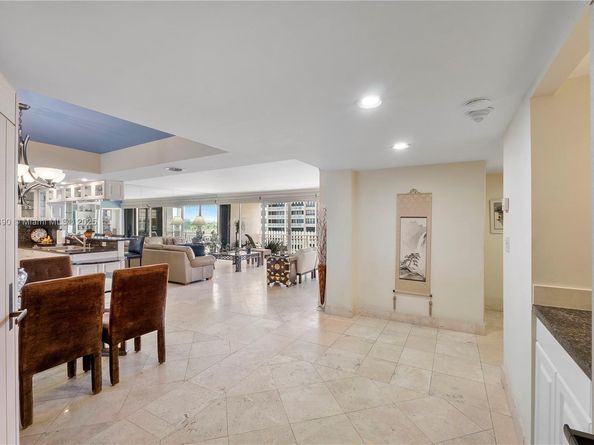 3 Grove Isle Dr C706, Miami FL 33133