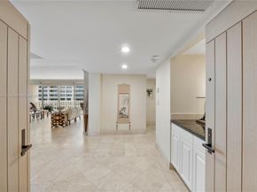 3 Grove Isle Dr C706, Miami FL 33133
