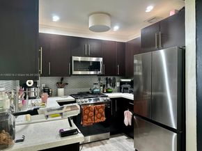 651 E 38th St, Hialeah FL 33013