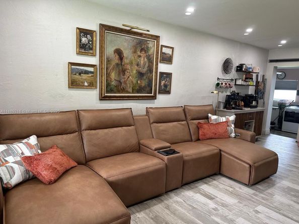 651 E 38th St, Hialeah FL 33013
