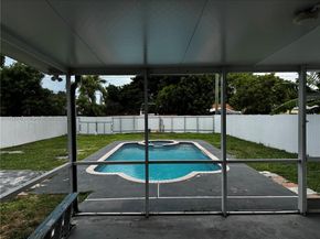 2318 Scott St, Hollywood FL 33020