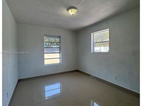 2318 Scott St, Hollywood FL 33020