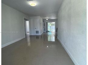 2318 Scott St, Hollywood FL 33020