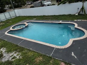 2318 Scott St, Hollywood FL 33020