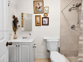 1362 SW 2nd St, Miami FL 33135