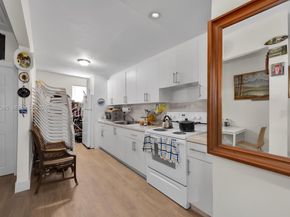 1362 SW 2nd St, Miami FL 33135