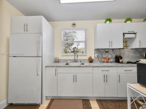 1362 SW 2nd St, Miami FL 33135