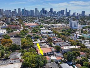 1362 SW 2nd St, Miami FL 33135