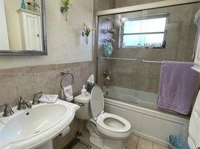 3270 SW 7th St, Miami FL 33135