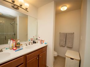 401 NE 194th Ln, Miami FL 33179