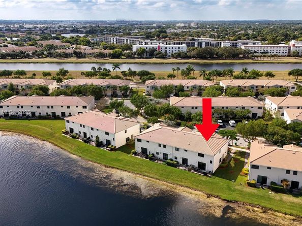 401 NE 194th Ln, Miami FL 33179