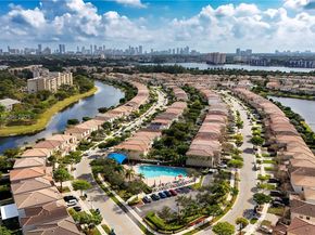 401 NE 194th Ln, Miami FL 33179