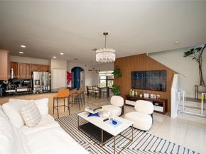 401 NE 194th Ln, Miami FL 33179