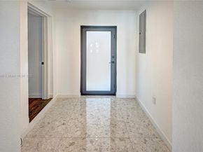 818 NW 47th St, Miami FL 33127