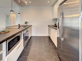 818 NW 47th St, Miami FL 33127
