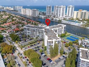 1000 Parkview Dr 115, Hallandale Beach FL 33009