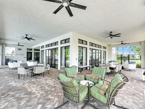 23238 SW 107th Ave, Homestead FL 33032