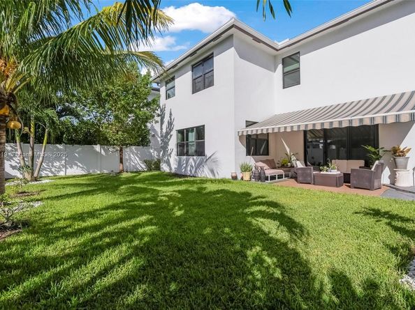 23238 SW 107th Ave, Homestead FL 33032