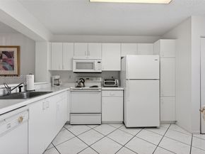 9525 Weldon Cir H205, Tamarac FL 33321