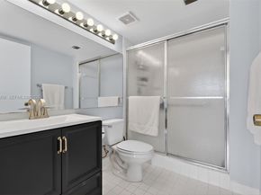 9525 Weldon Cir H205, Tamarac FL 33321