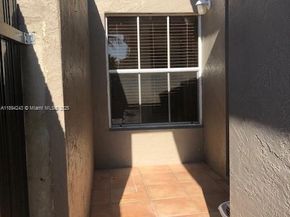 957 NW 132nd Ave W, Miami FL 33182