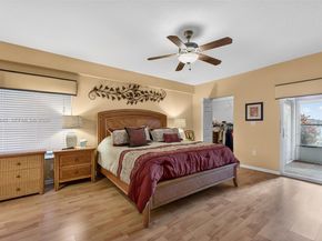 4401 Crystal Lake Dr 101, Deerfield Beach FL 33064