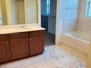 15041 SW 177th Ter, Miami FL 33187