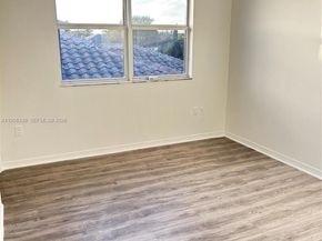 15041 SW 177th Ter, Miami FL 33187