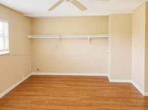 5071 W Oakland Park Blvd 103, Lauderdale Lakes FL 33313