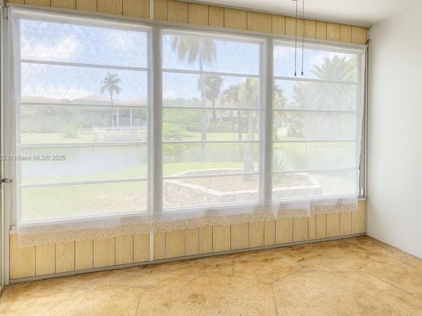 5071 W Oakland Park Blvd 103, Lauderdale Lakes FL 33313