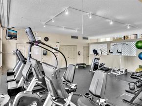 1000 Parkview Dr 329, Hallandale Beach FL 33009
