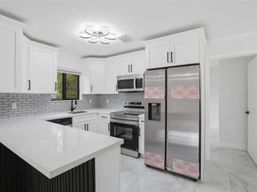 1411 NW 40th St, Miami FL 33142