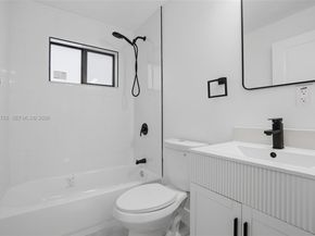 1411 NW 40th St, Miami FL 33142