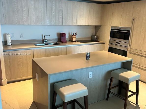 4111 S Ocean Dr MPH5, Hollywood FL 33019