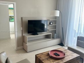 4111 S Ocean Dr MPH5, Hollywood FL 33019